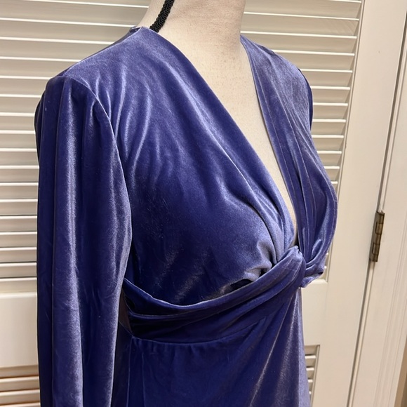 Maggy London Velvet Midi Dress in Deep Wisteria, Size 8, NWT - Picture 5 of 16